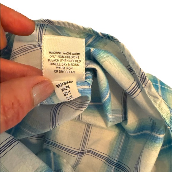 Men’s Banana Republic Dress Shirt - Picture 5 of 5